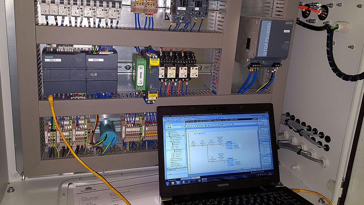 Services 9+(plc+programming) 939479434